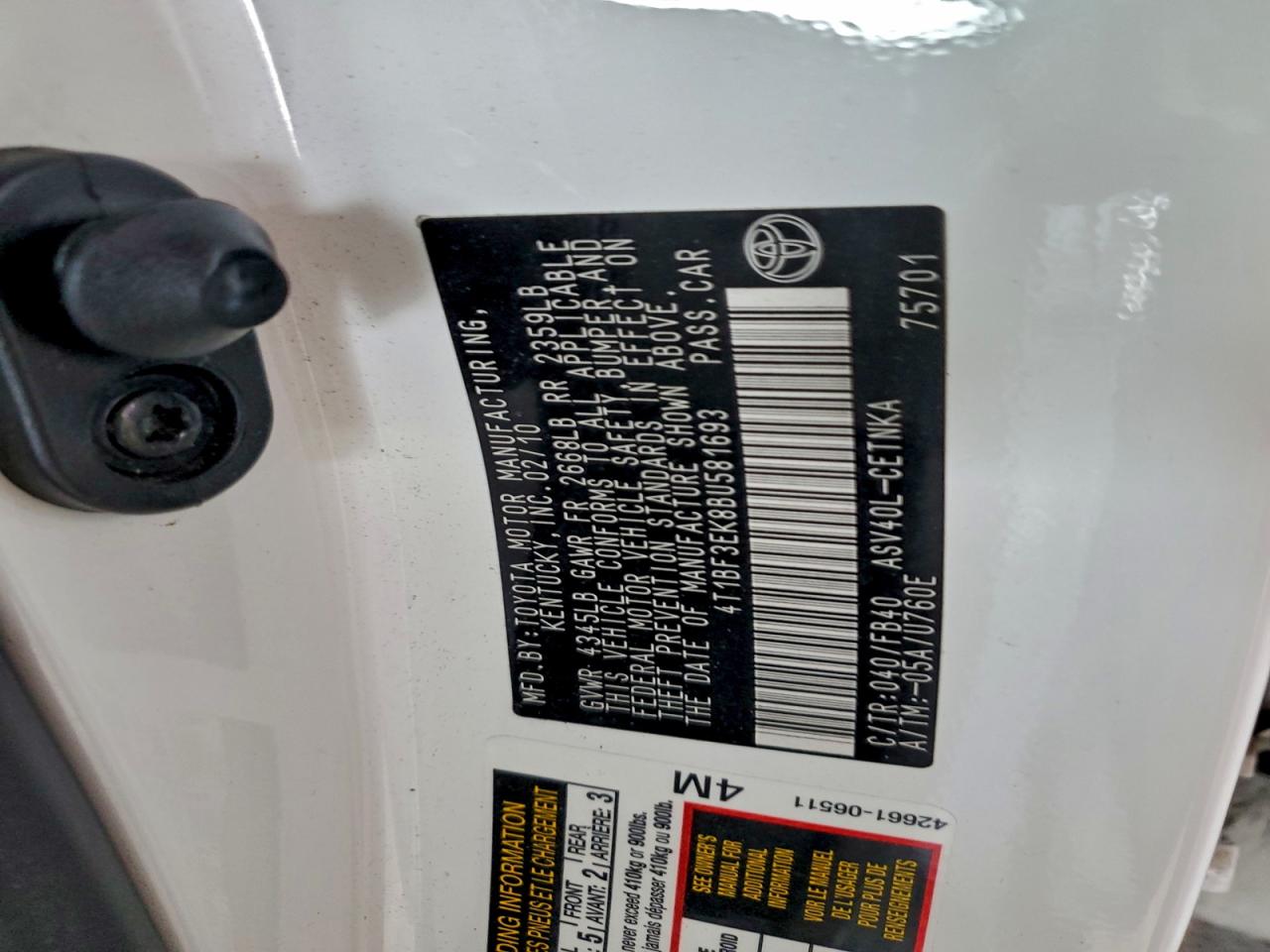 2011 TOYOTA CAMRY BASE photo 13