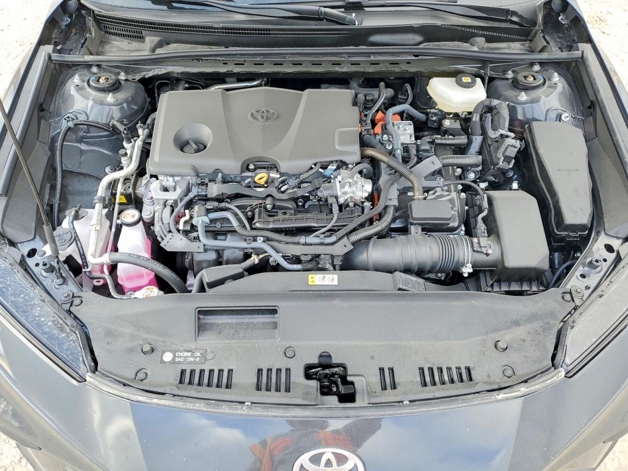 2025 TOYOTA CAMRY photo 11