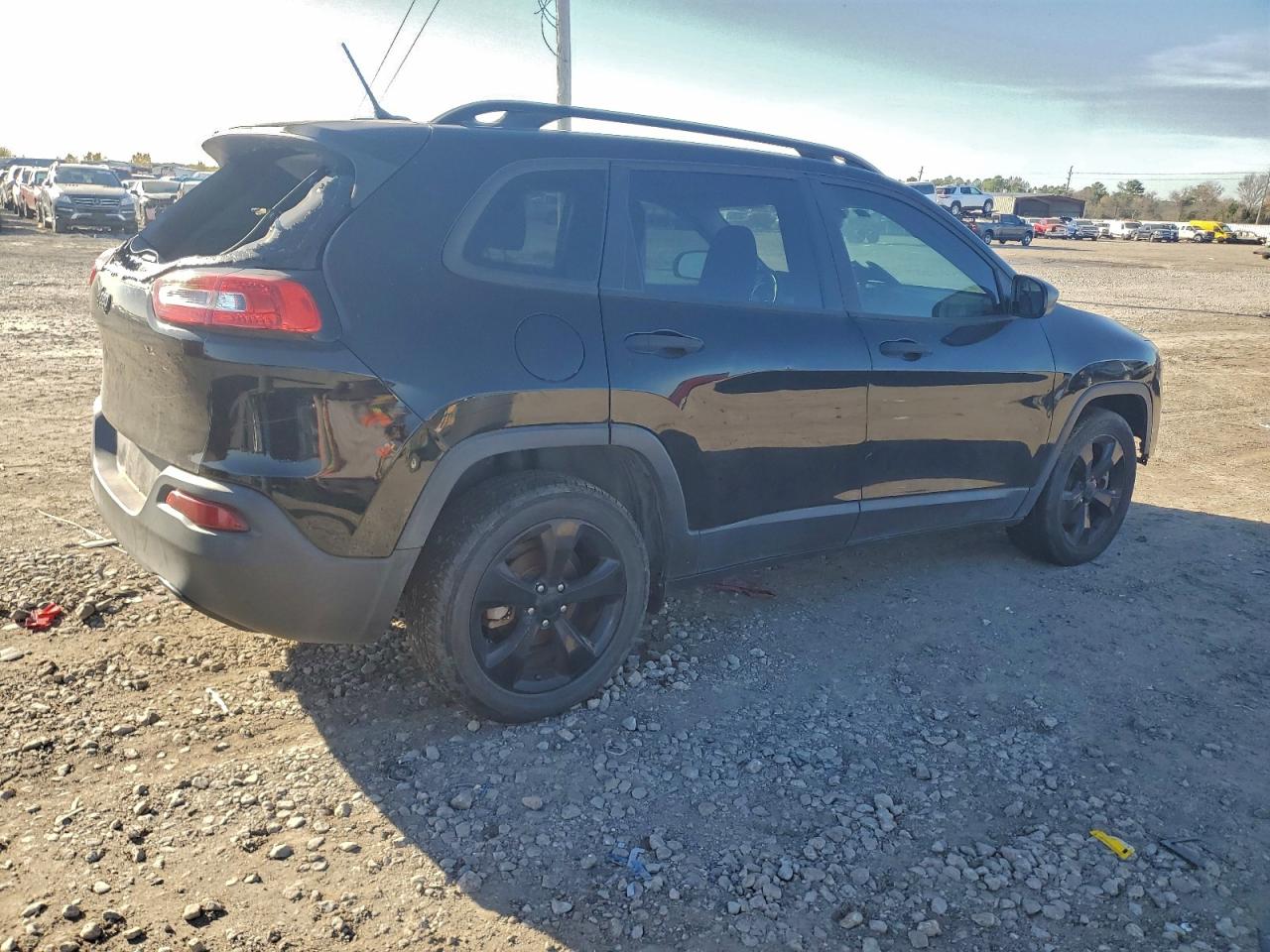 2017 JEEP CHEROKEE SPORT photo 3