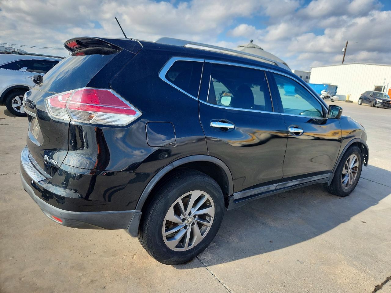 2016 NISSAN ROGUE S photo 3