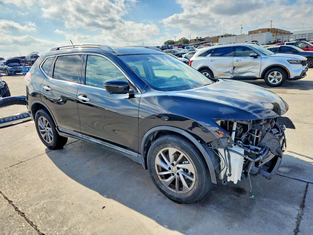2016 NISSAN ROGUE S photo 4