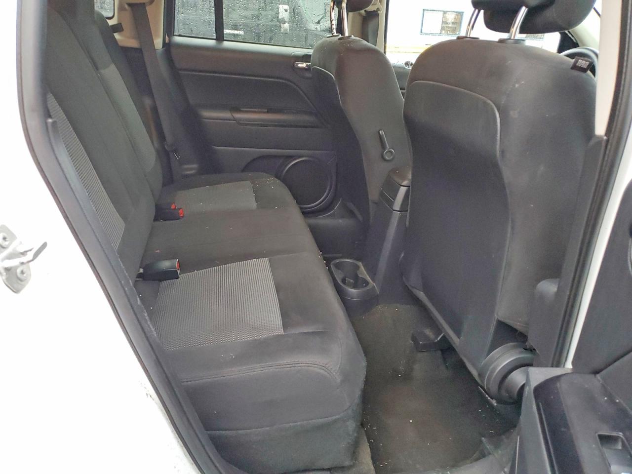 2016 JEEP COMPASS SPORT photo 11