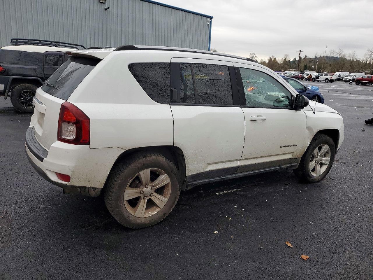 2016 JEEP COMPASS SPORT photo 3