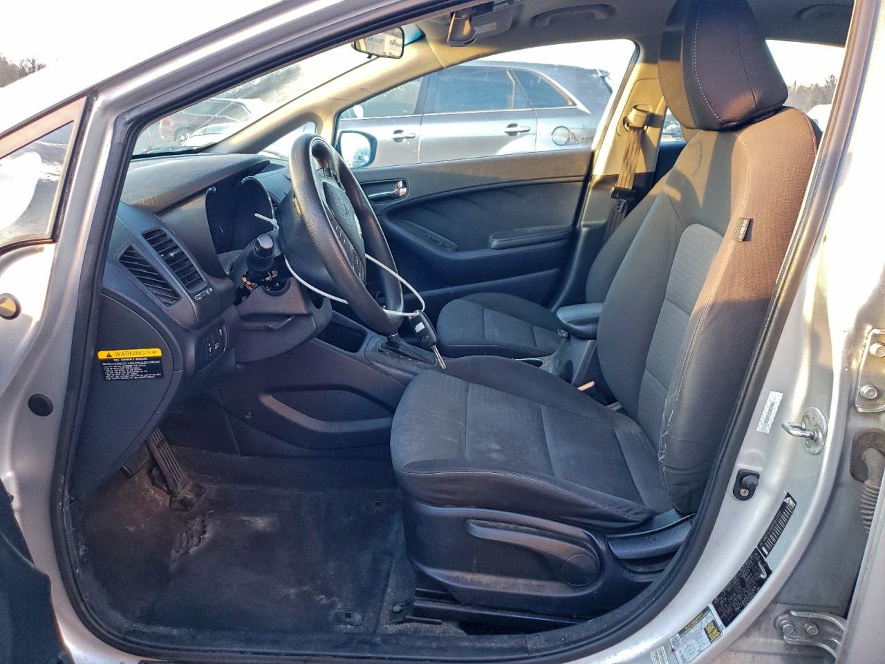 2015 KIA FORTE LX photo 7