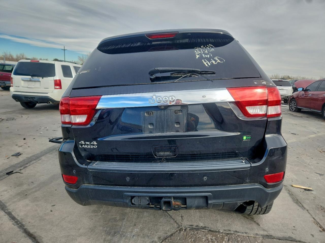 2012 JEEP GRAND CHEROKEE LAREDO photo 6