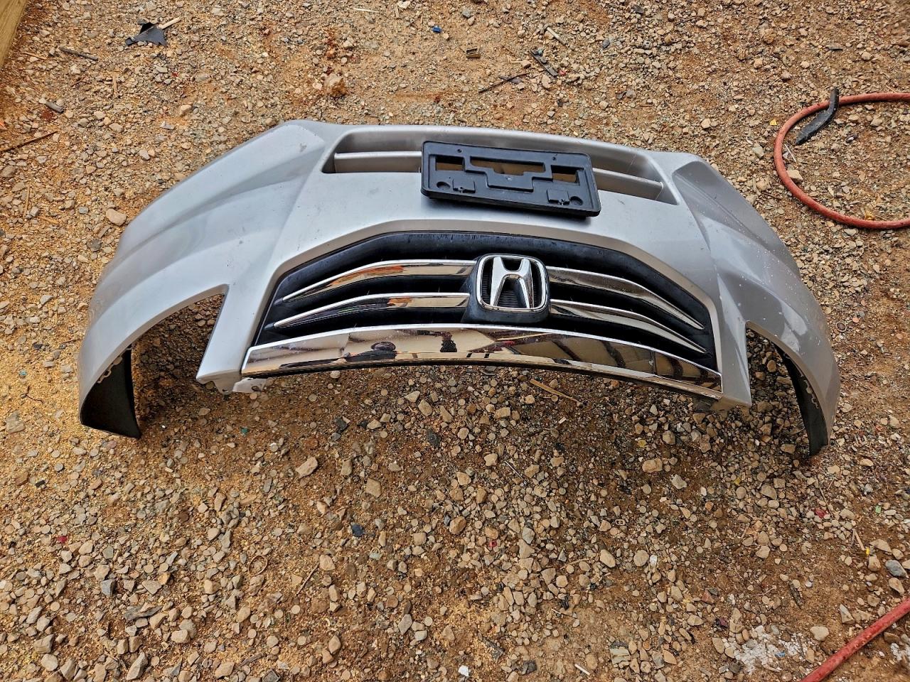 2011 HONDA ACCORD LX photo 12