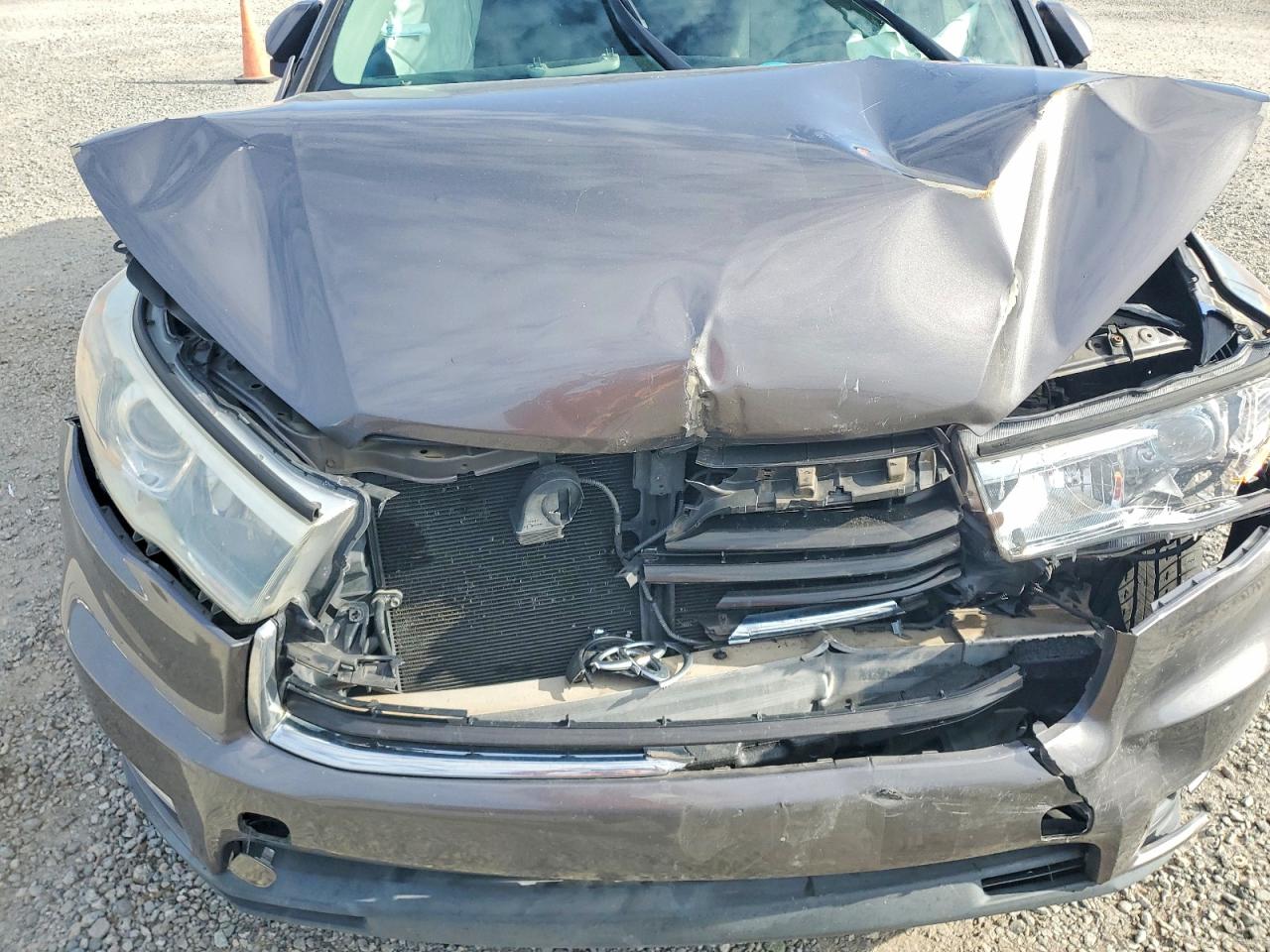 2014 TOYOTA HIGHLANDER LIMITED photo 12