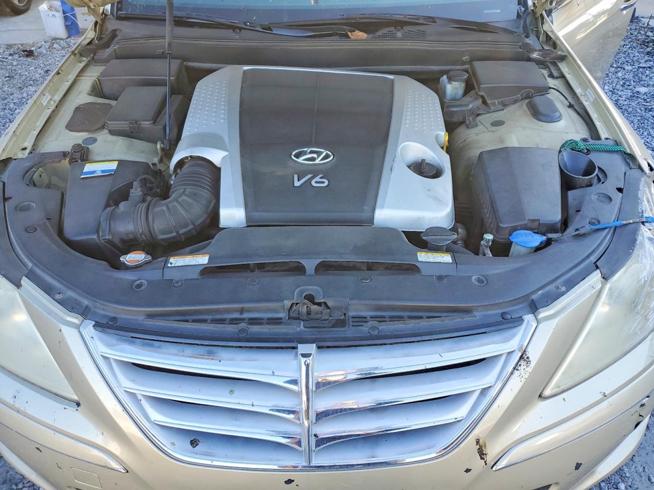 2011 HYUNDAI GENESIS 3.8L photo 11