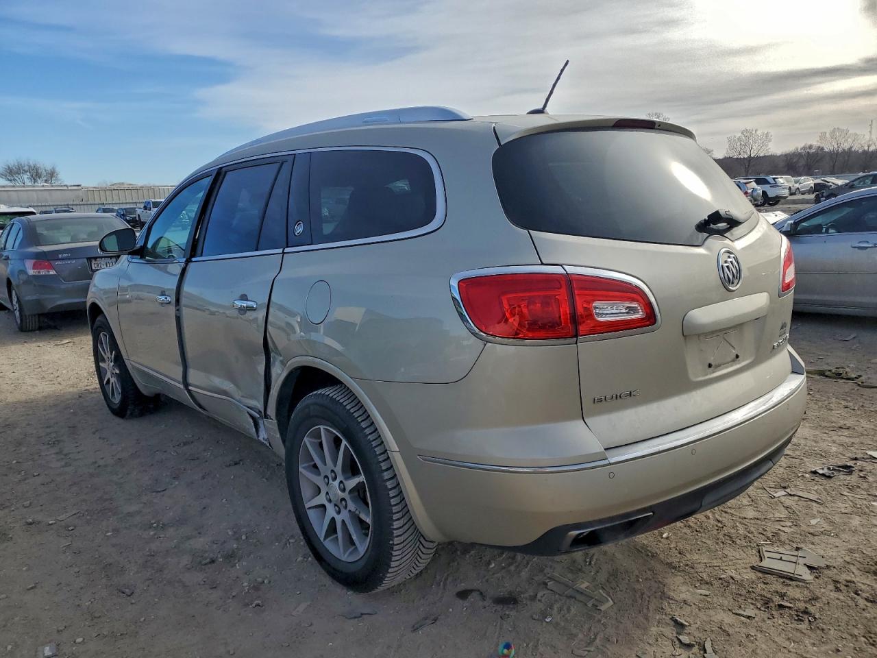 2014 BUICK ENCLAVE photo 2