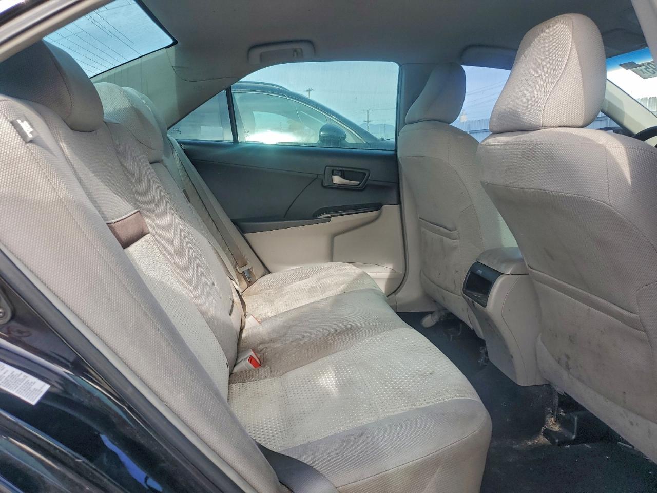 2012 TOYOTA CAMRY LE photo 10
