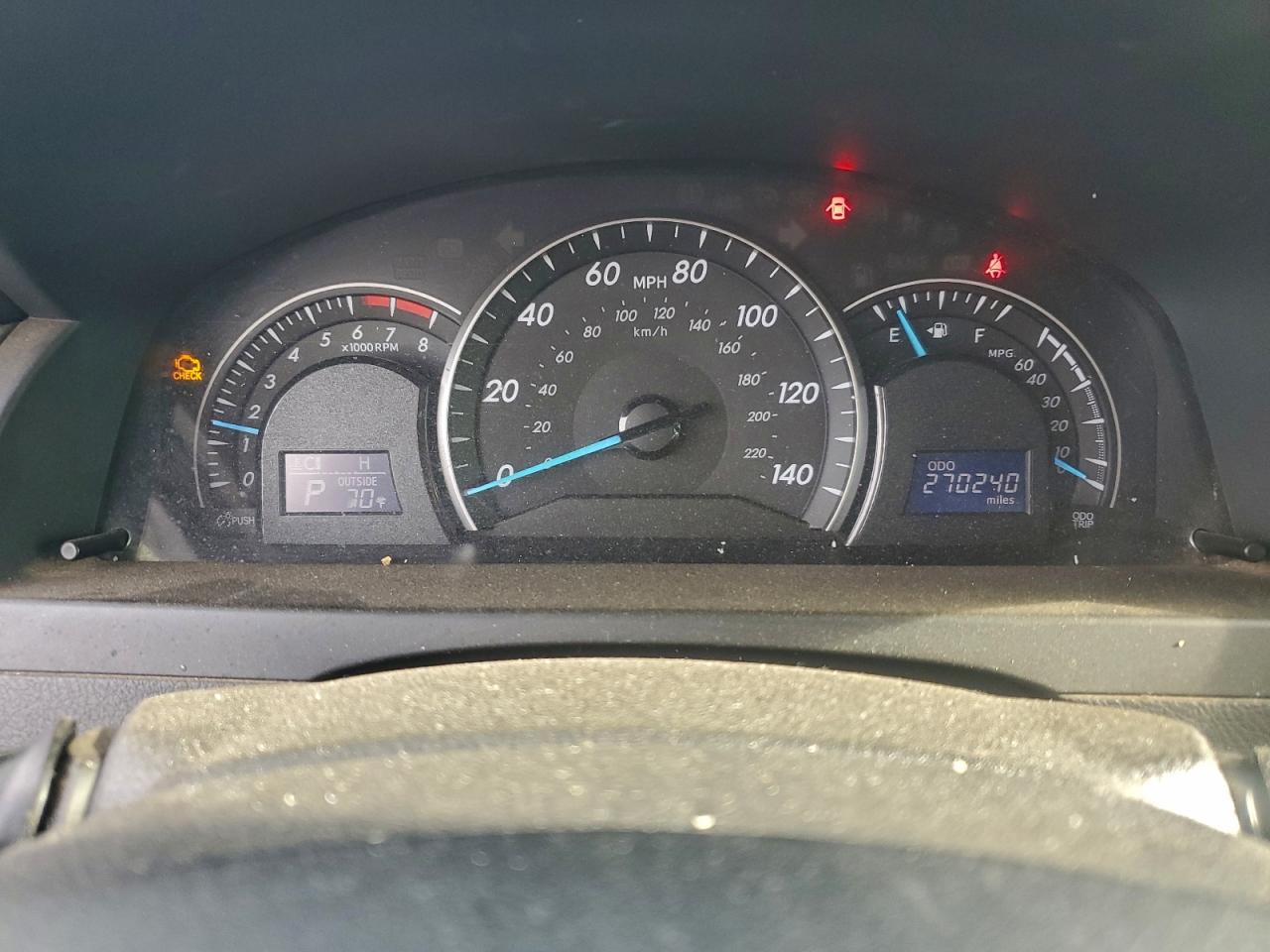 2012 TOYOTA CAMRY LE photo 9