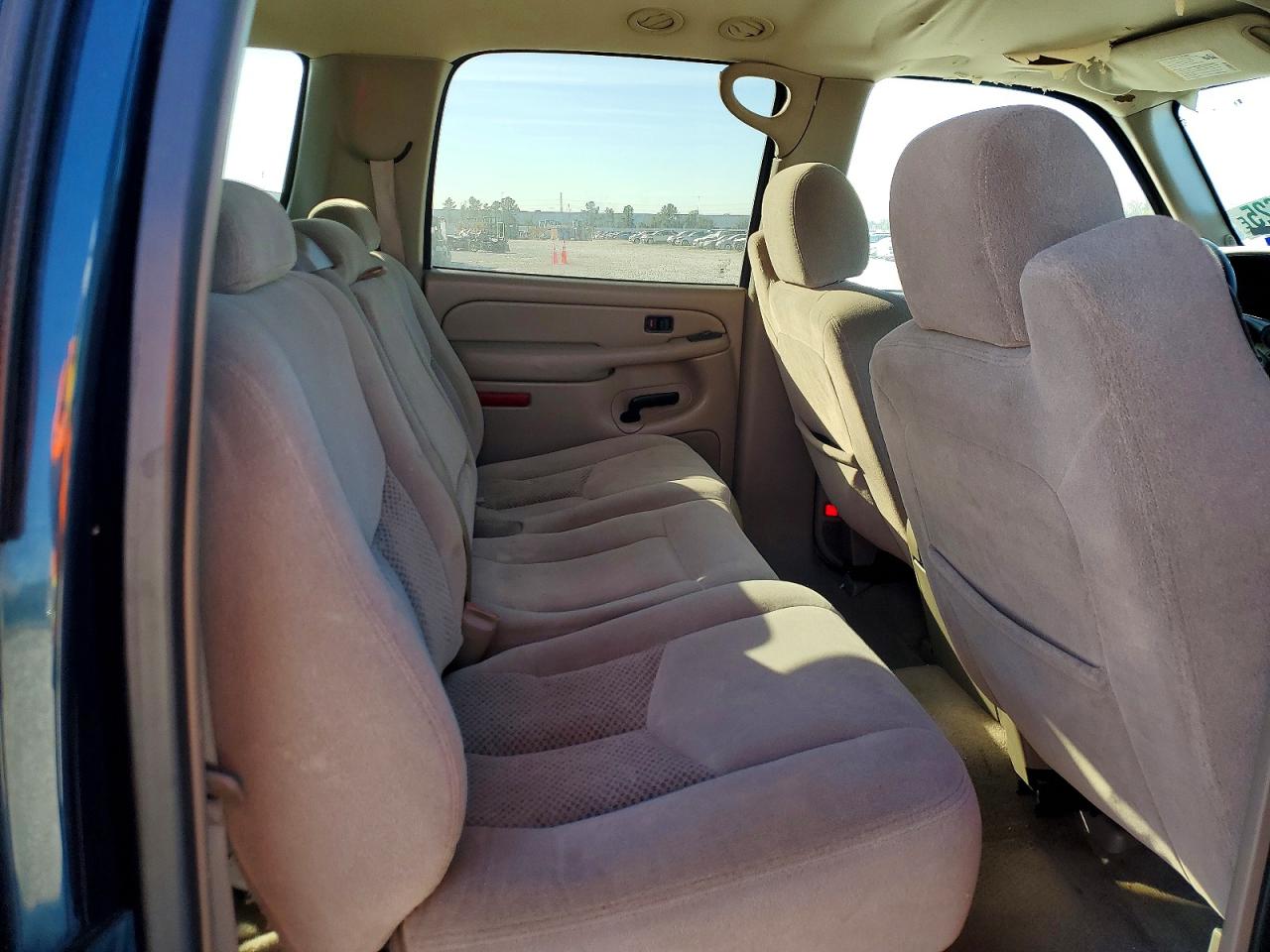 2005 CHEVROLET SUBURBAN C1500 photo 11