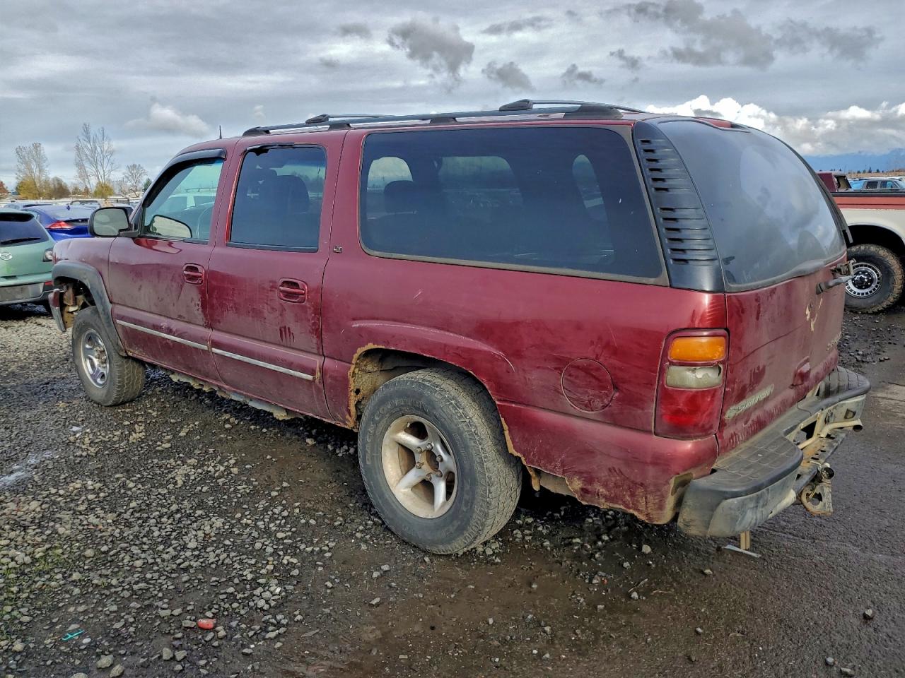 2002 CHEVROLET SUBURBAN K1500 photo 2