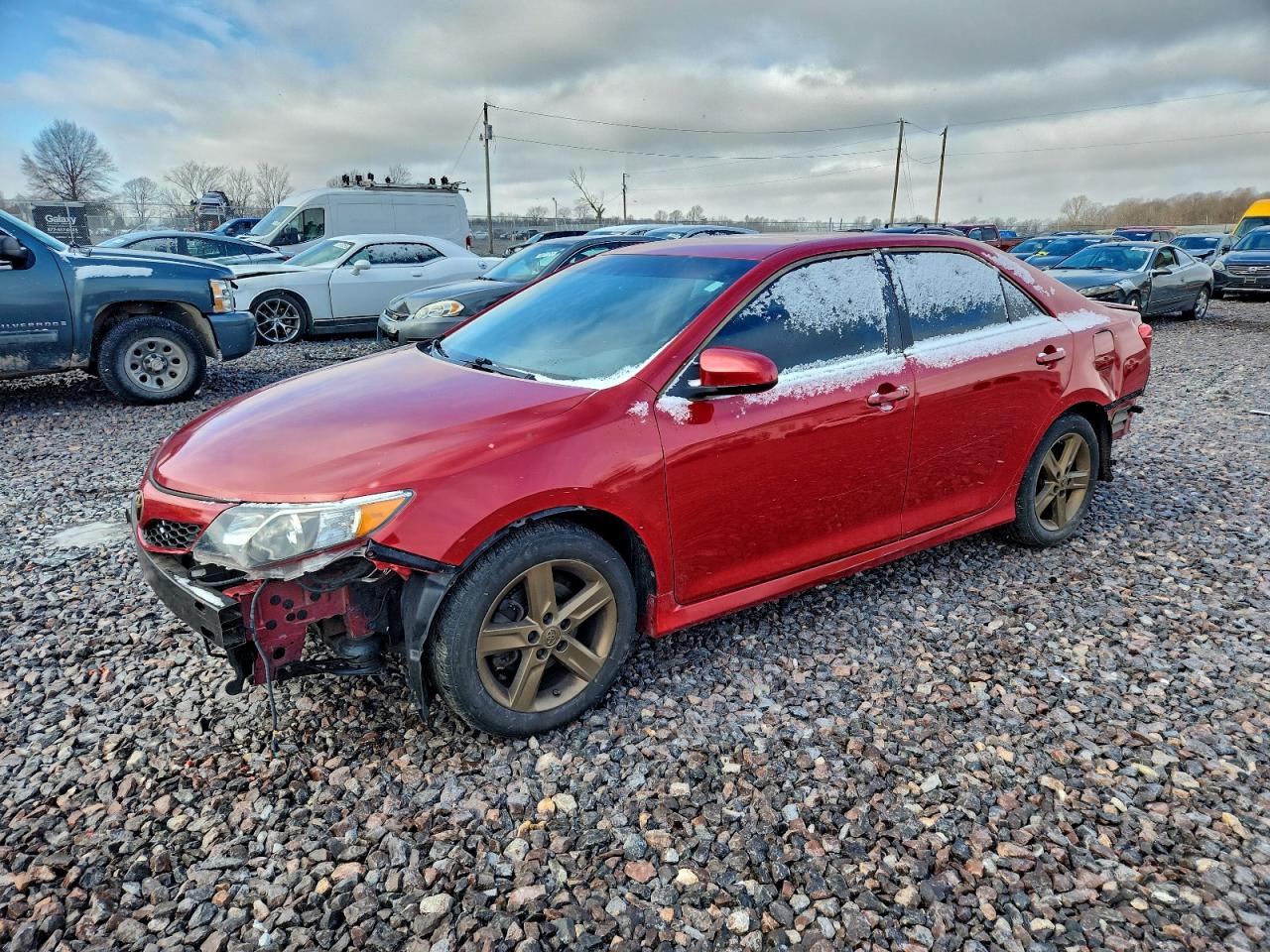 2013 TOYOTA CAMRY