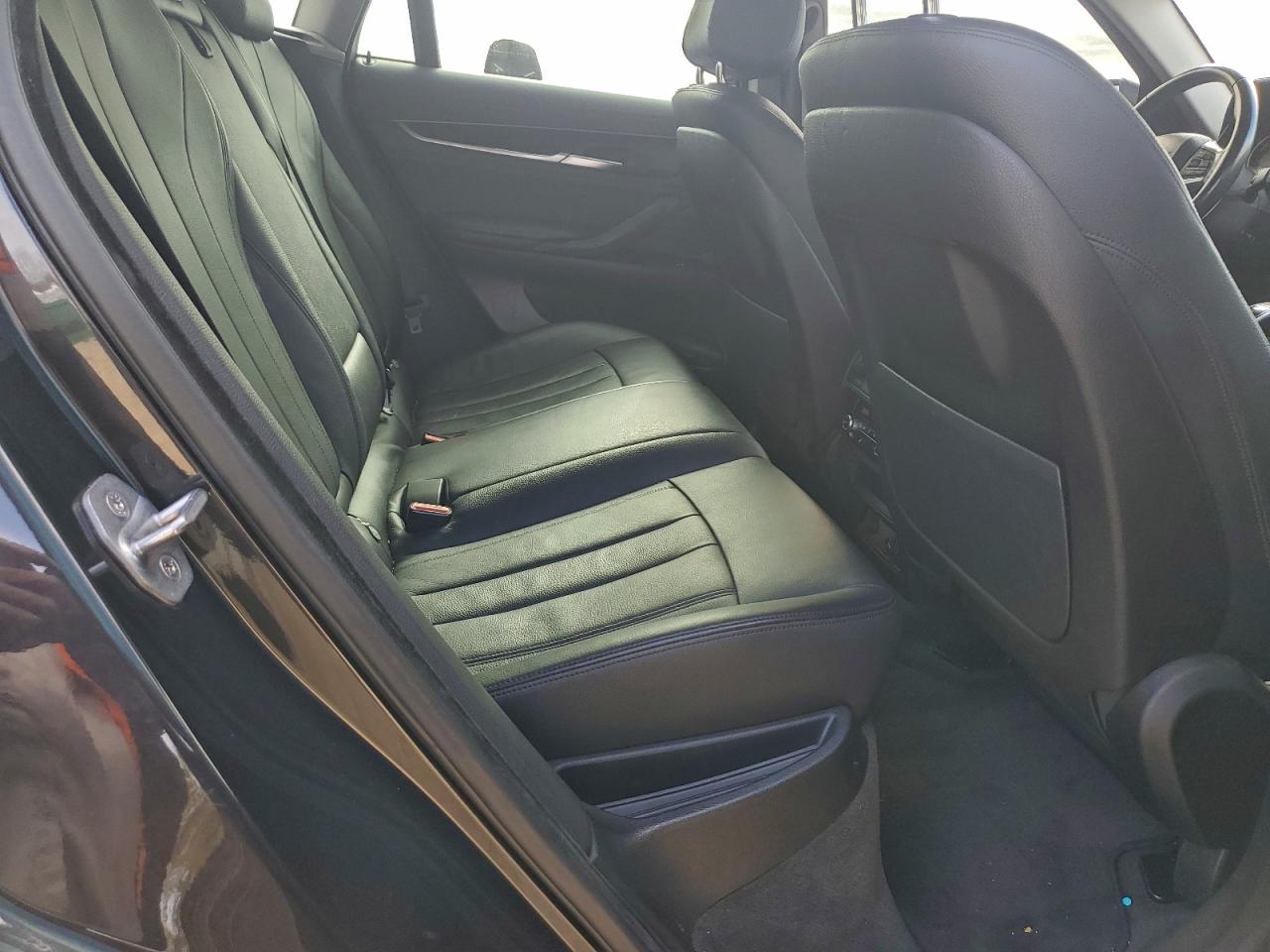 2016 BMW X6 XDRIVE35I photo 11