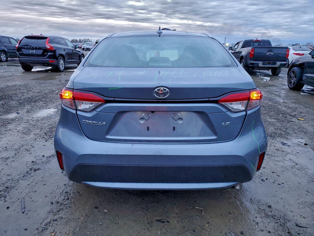 2020 TOYOTA COROLLA LE photo 6