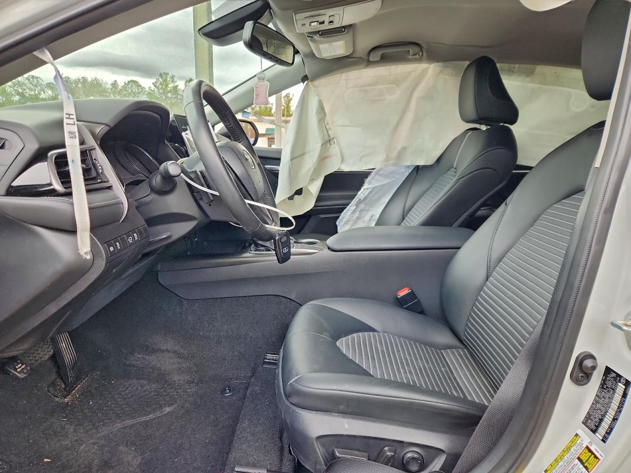 2024 TOYOTA CAMRY SE NIGHT SHADE photo 7