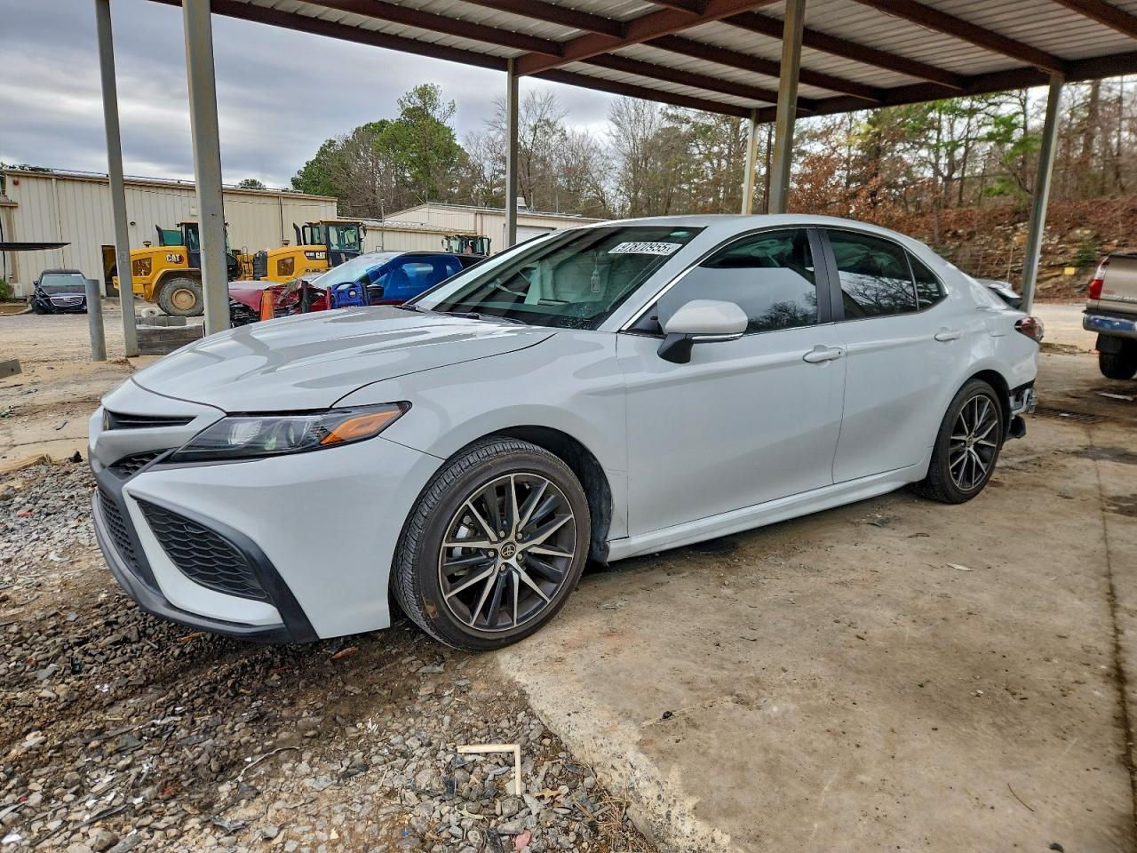 2024 TOYOTA CAMRY