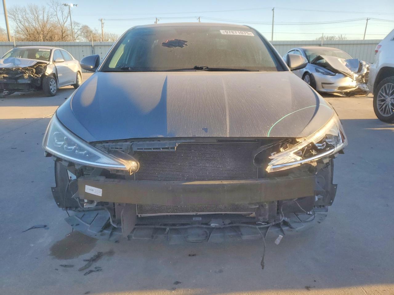 2020 HYUNDAI ELANTRA SEL photo 5