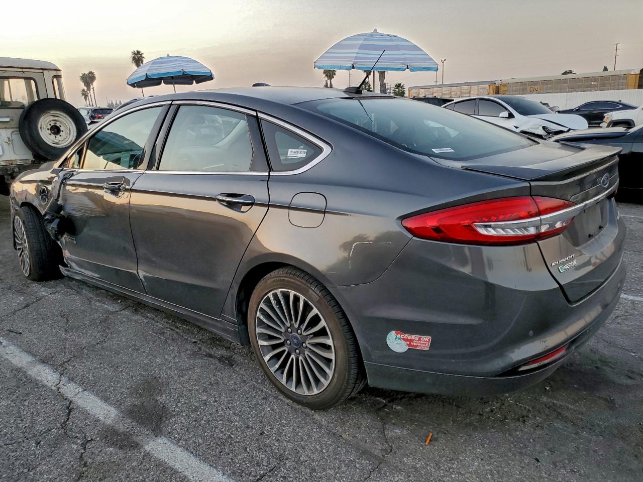 2017 FORD FUSION TITANIUM PHEV photo 2