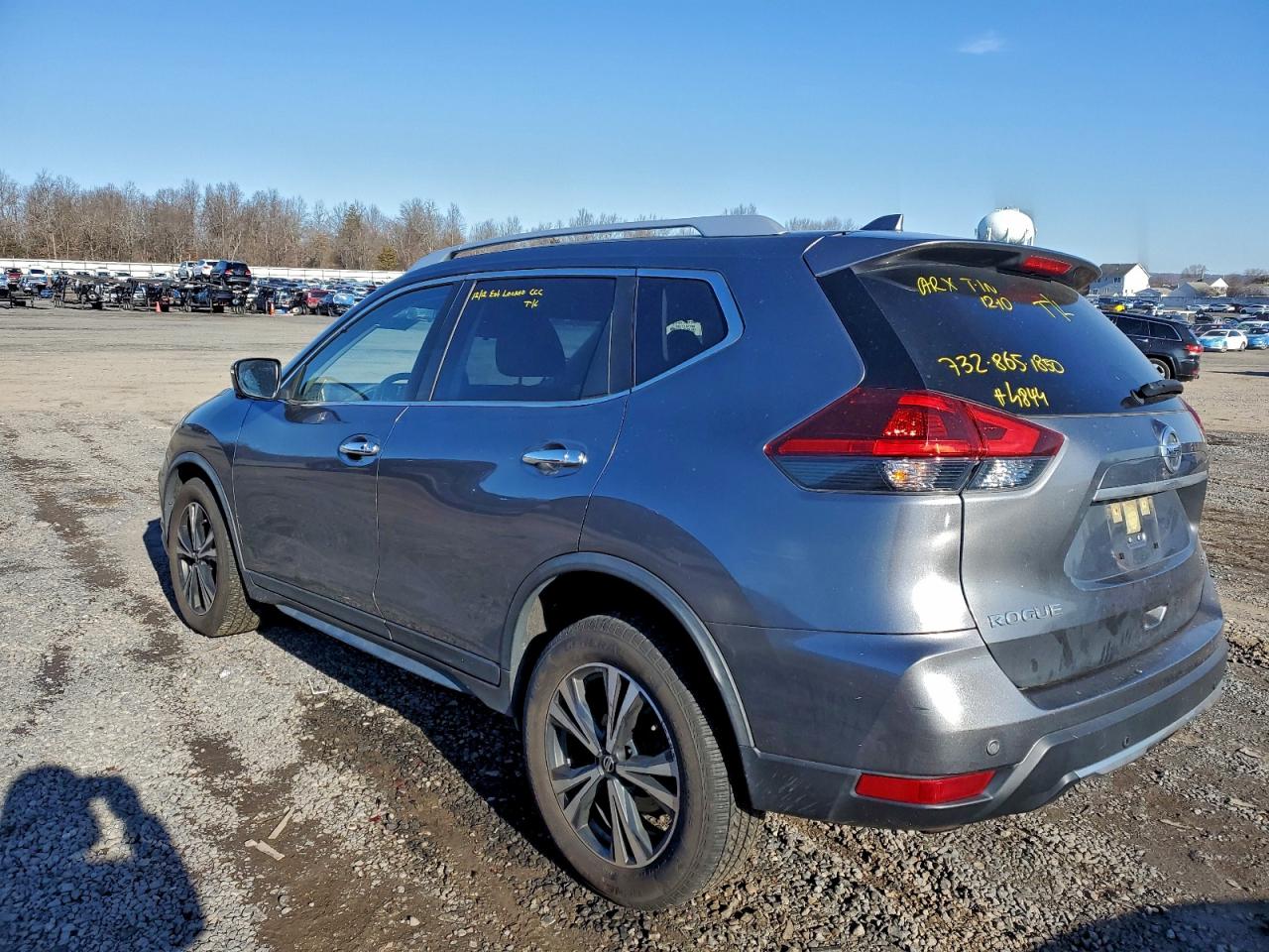 2020 NISSAN ROGUE S photo 2