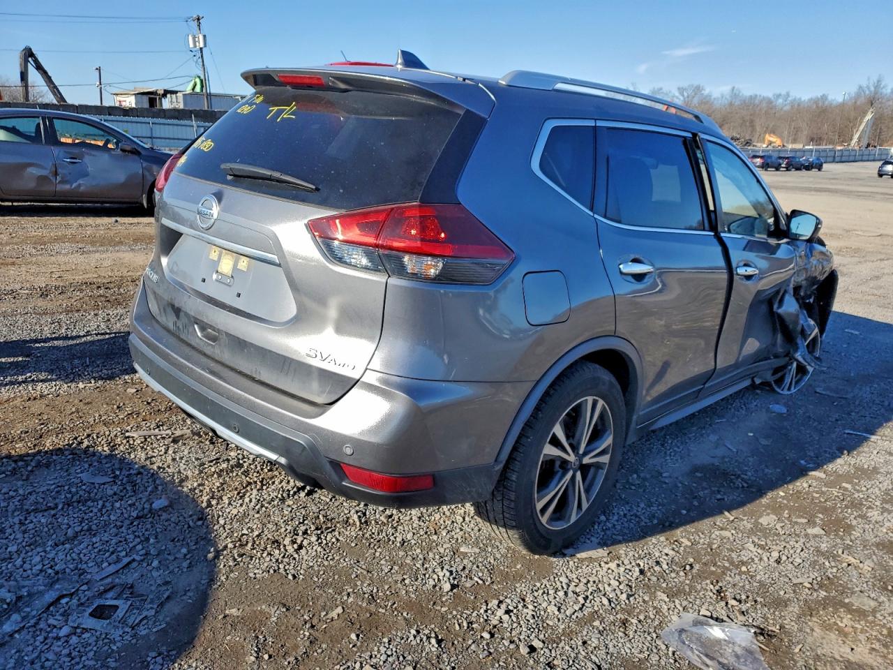 2020 NISSAN ROGUE S photo 3