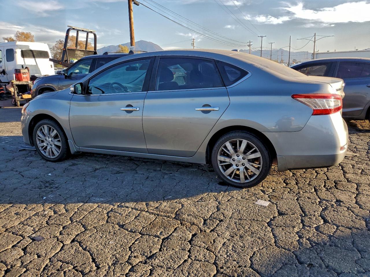2013 NISSAN SENTRA S photo 2