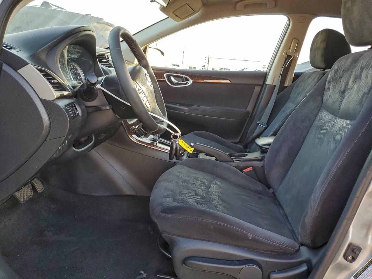 2013 NISSAN SENTRA S photo 7