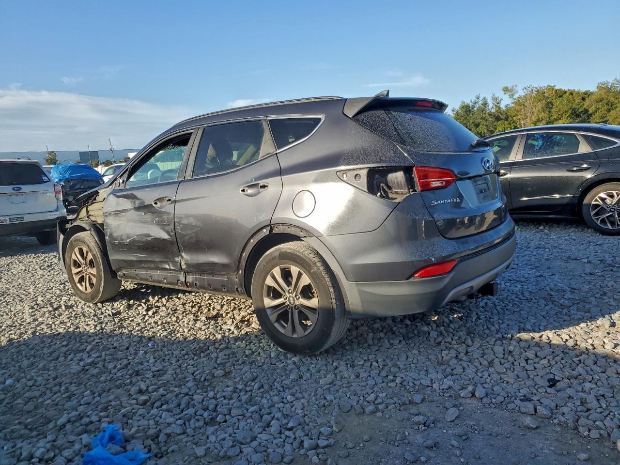 2015 HYUNDAI SANTA FE SPORT photo 2