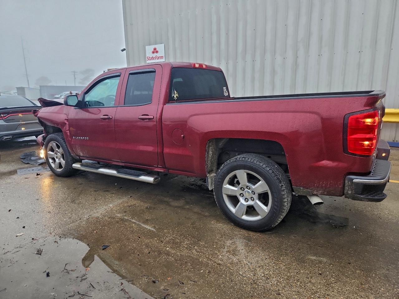 2014 CHEVROLET SILVERADO C1500 LT photo 2