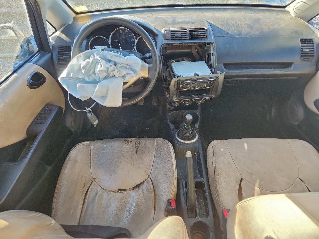 2008 HONDA FIT photo 15