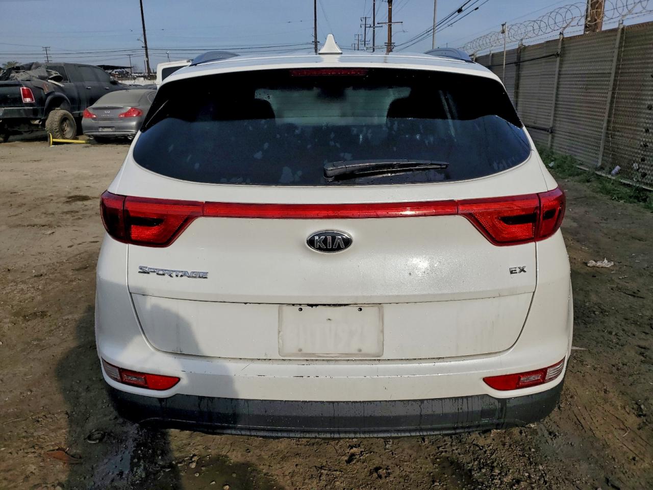 2019 KIA SPORTAGE EX photo 6