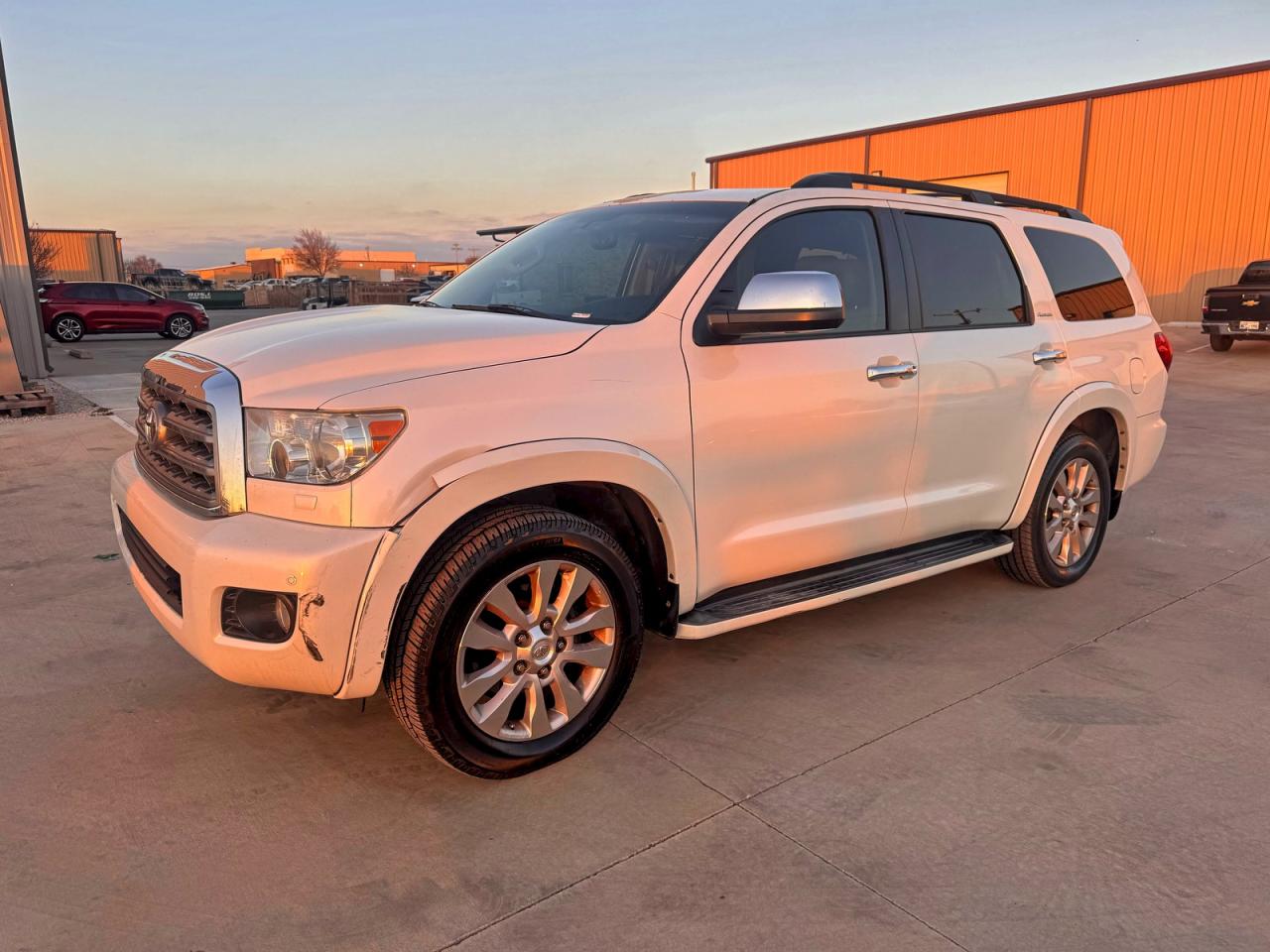 2014 TOYOTA SEQUOIA PLATINUM photo 2