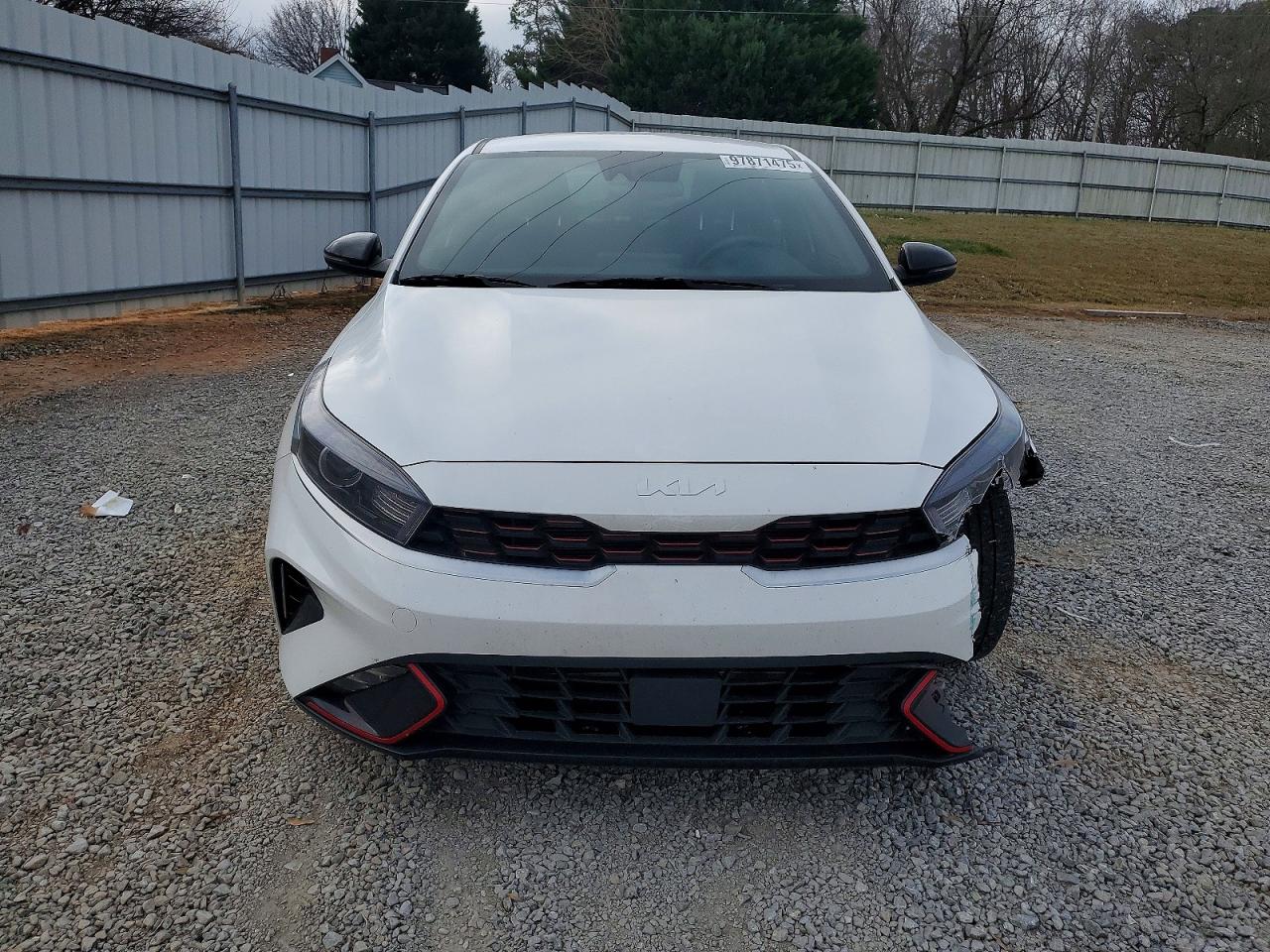 2024 KIA FORTE GT LINE photo 9