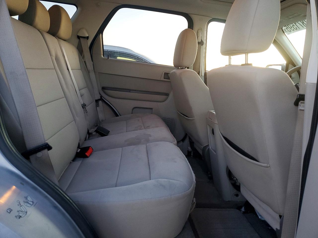 2012 FORD ESCAPE XLT photo 11