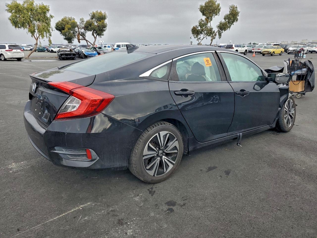 2016 HONDA CIVIC EXL photo 3
