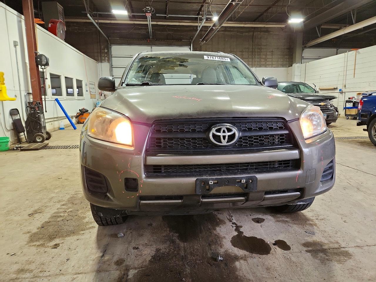 2012 TOYOTA RAV4 photo 5