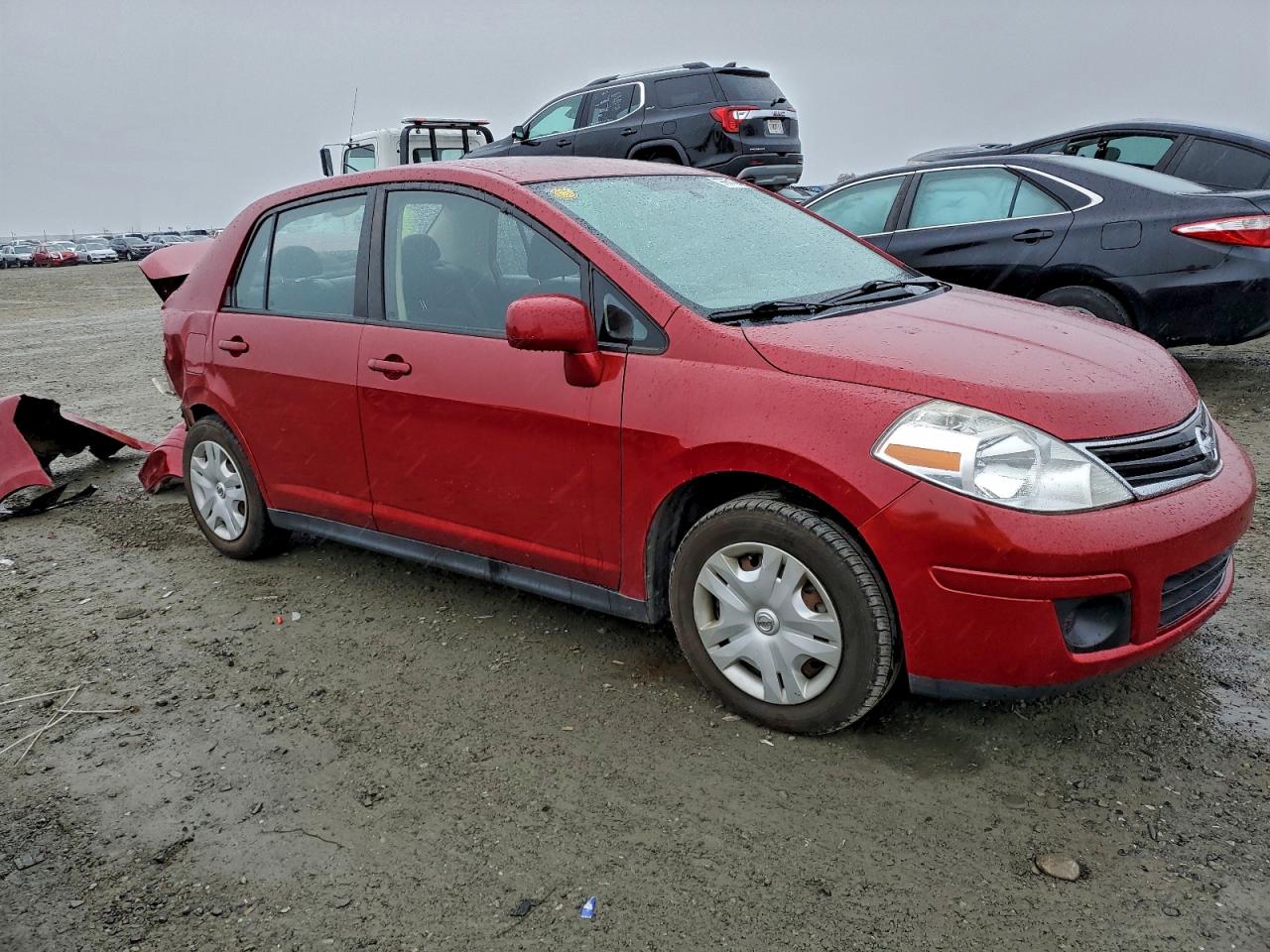2011 NISSAN VERSA S photo 4