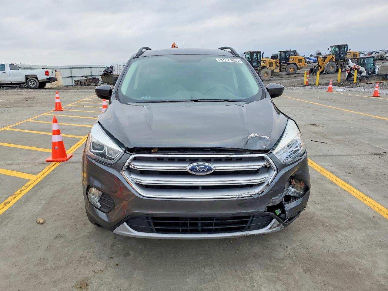 2017 FORD ESCAPE SE photo 5