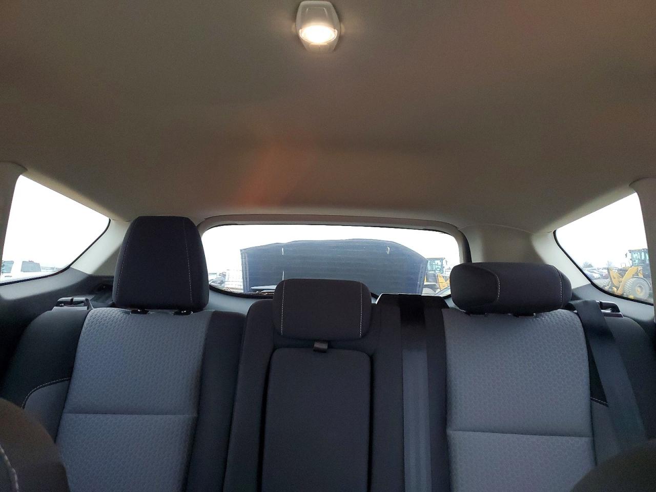 2017 FORD ESCAPE SE photo 10