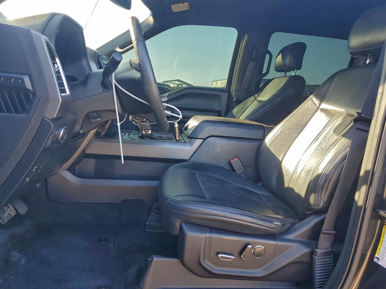 2015 FORD F150 SUPERCREW photo 7