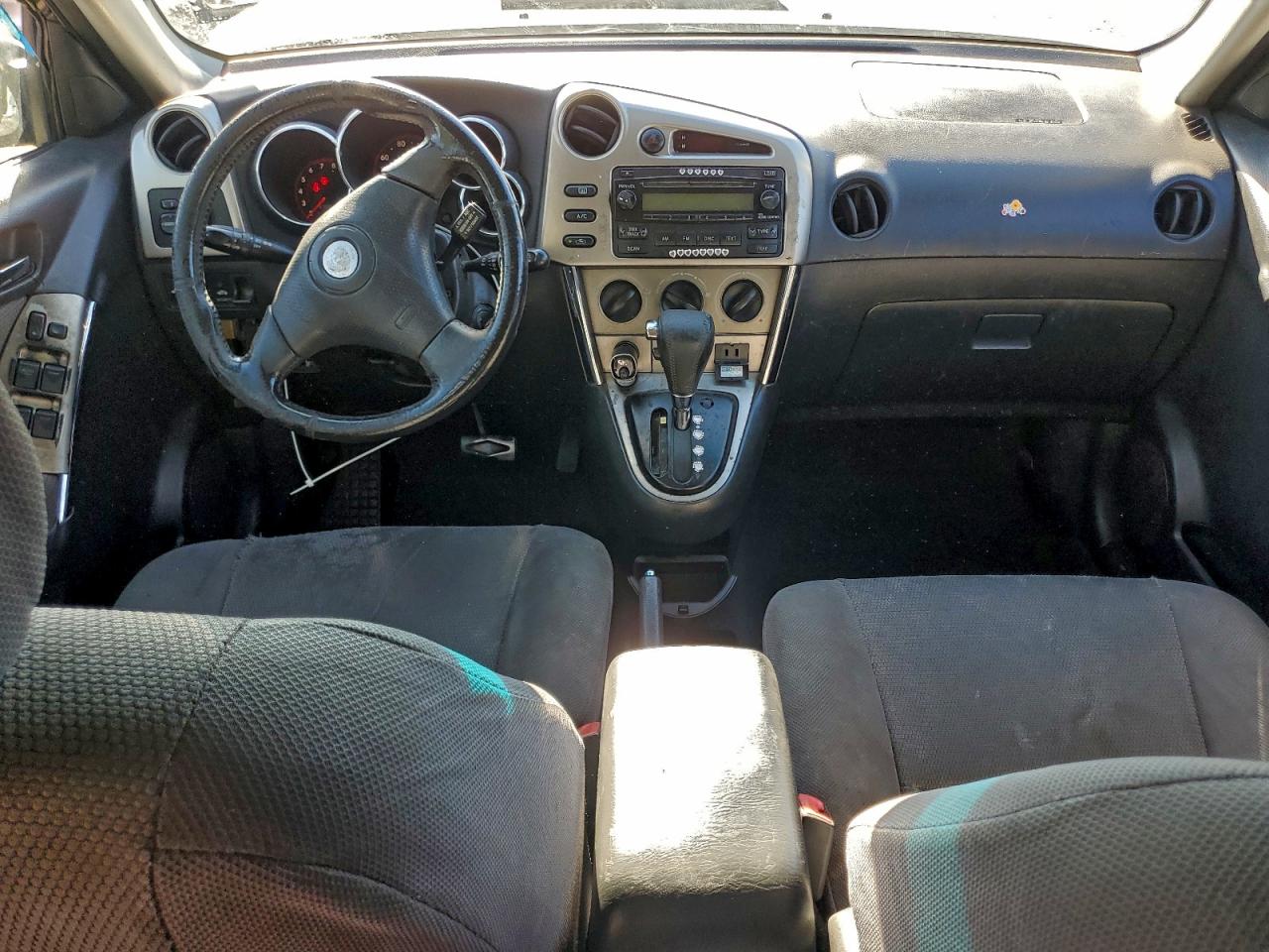 2005 TOYOTA COROLLA MATRIX XR photo 8