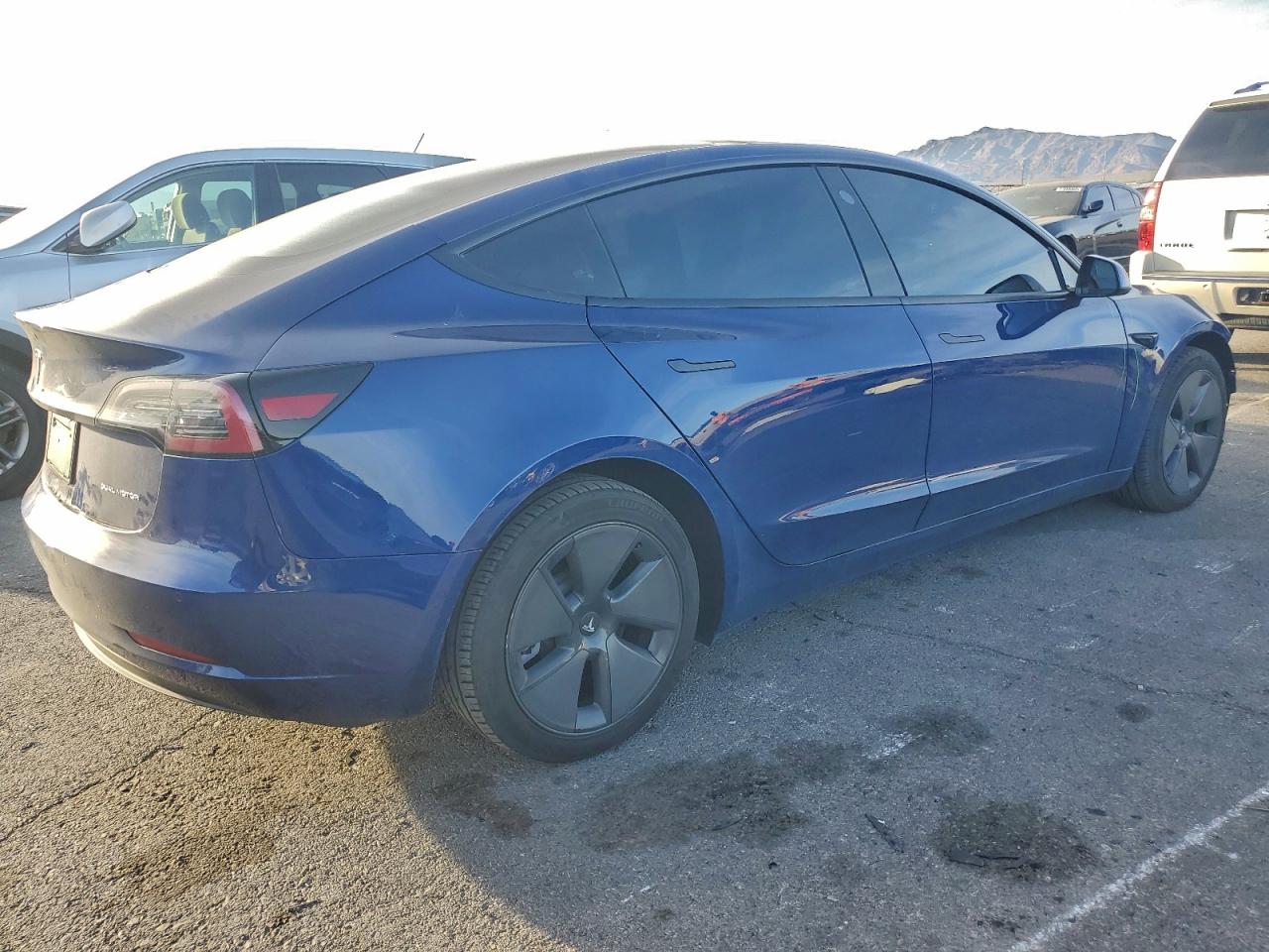 2021 TESLA MODEL 3 photo 3