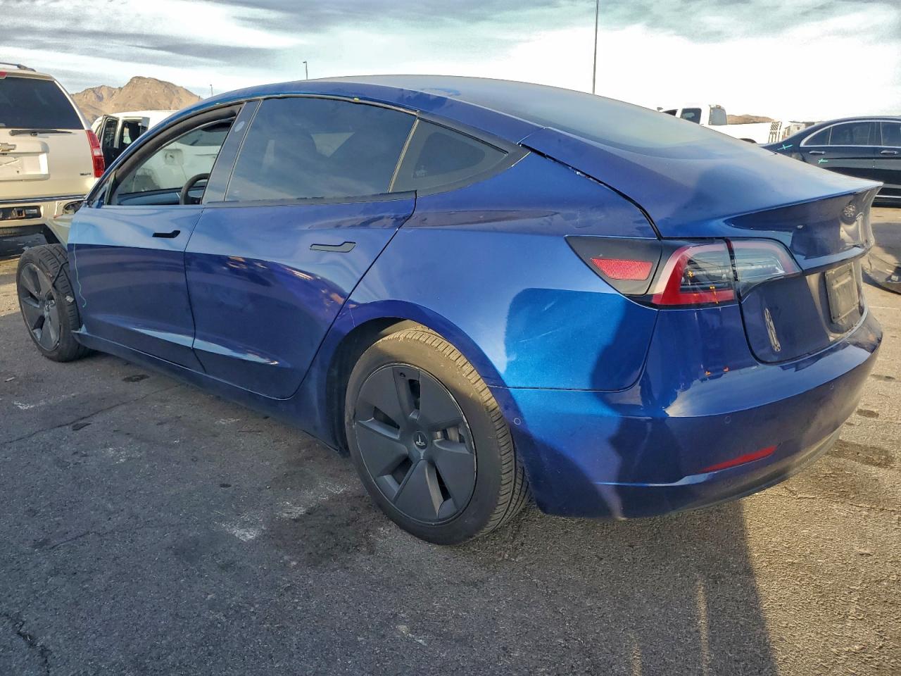 2021 TESLA MODEL 3 photo 2