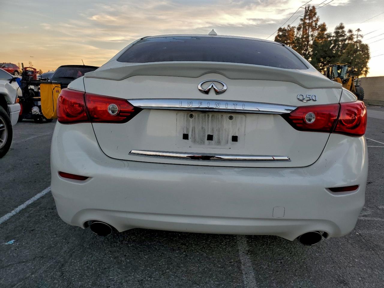 2015 INFINITI Q50 BASE photo 6
