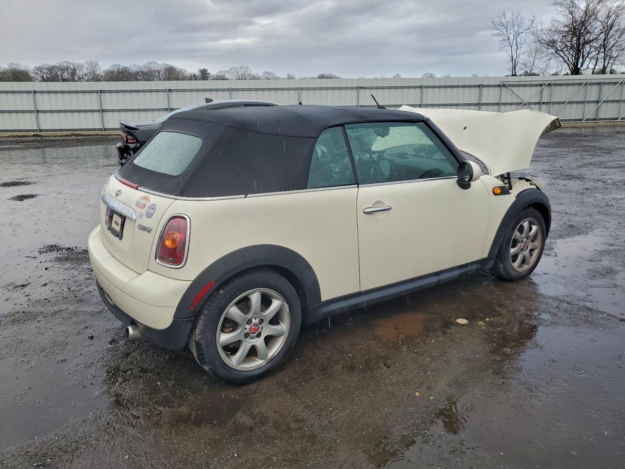 2009 MINI COOPER photo 3