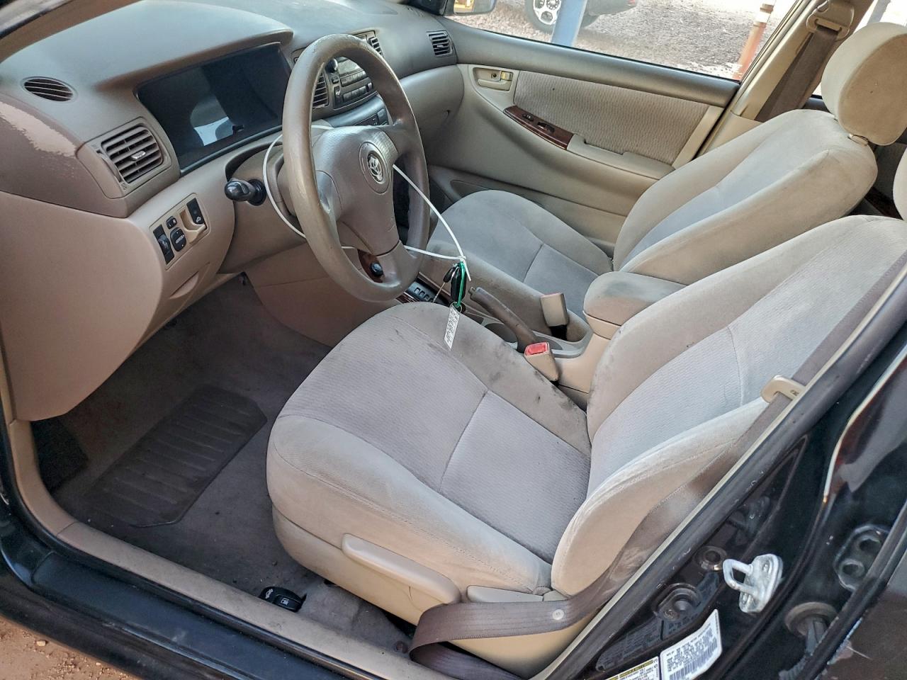 2006 TOYOTA COROLLA CE photo 7