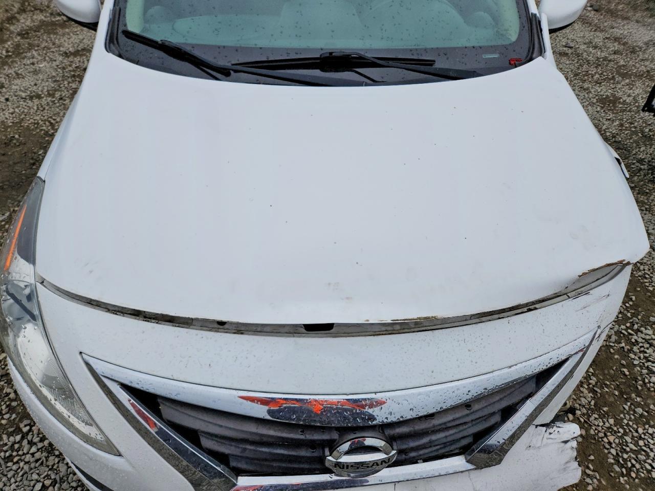 2019 NISSAN VERSA S photo 11