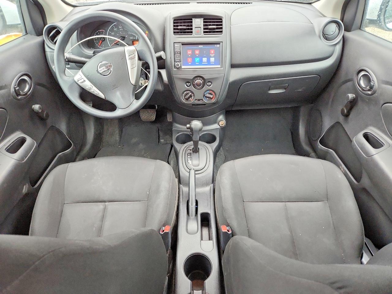 2019 NISSAN VERSA S photo 8