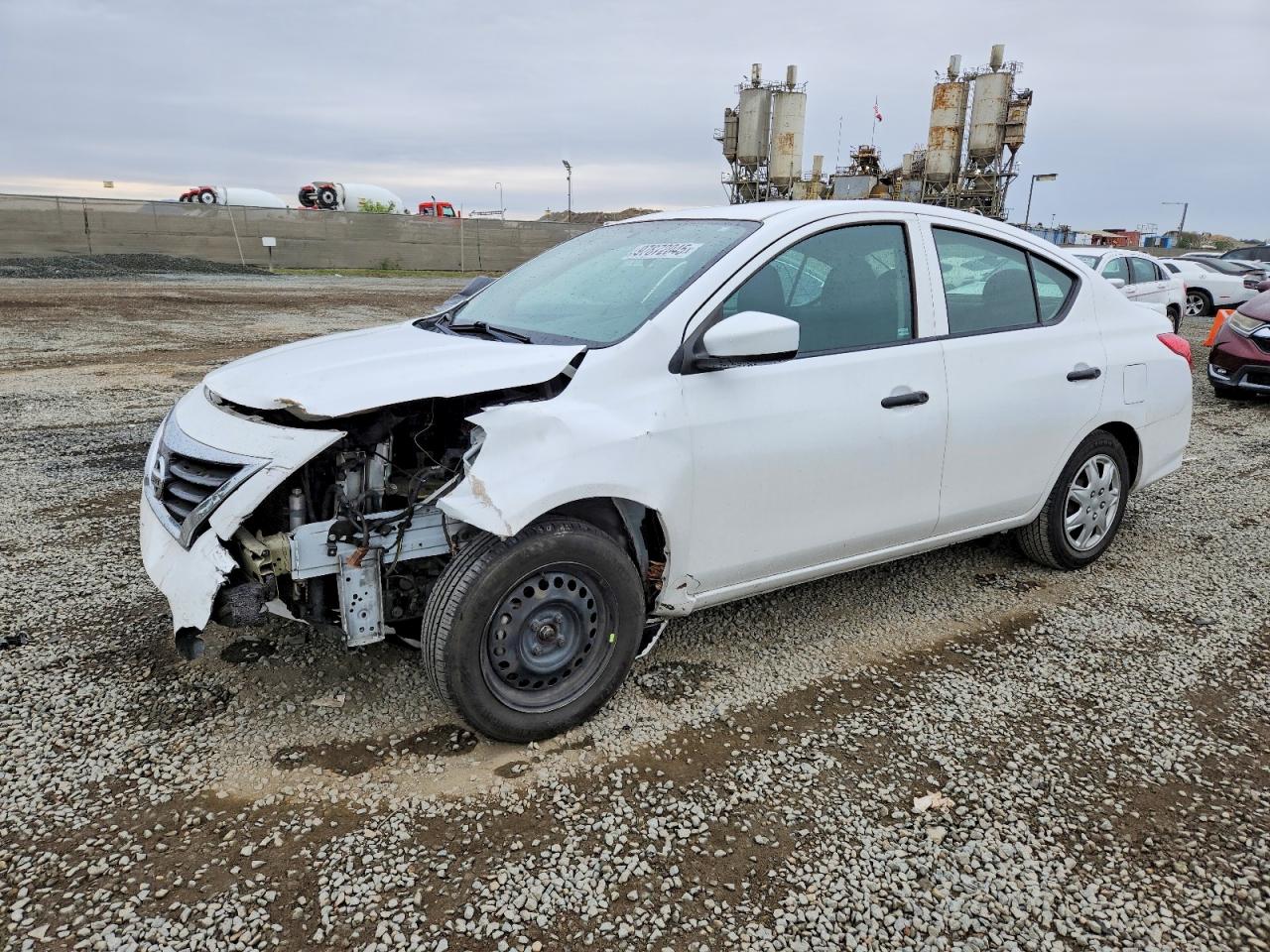 2019 NISSAN VERSA